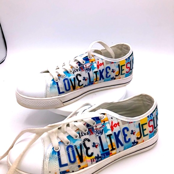 Scripted Prints Women Canvas Sneakers “Love Like Jesus” Sz 6.5 - Picture 2 of 7